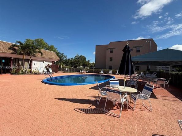 10360 NW 30th Ct 204, Sunrise FL 33322