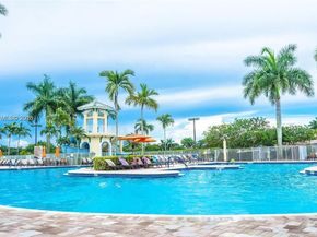 625 Bald Cypress Rd, Weston FL 33327