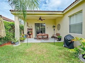 625 Bald Cypress Rd, Weston FL 33327