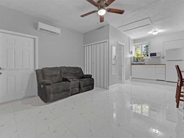 10371 SW 146th St, Miami FL 33176