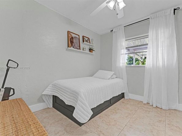 10371 SW 146th St, Miami FL 33176