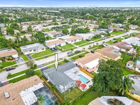 3961 NW 34th Ave, Lauderdale Lakes FL 33309