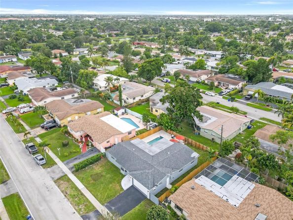 3961 NW 34th Ave, Lauderdale Lakes FL 33309