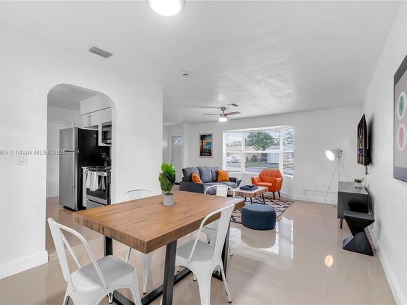 3961 NW 34th Ave, Lauderdale Lakes FL 33309