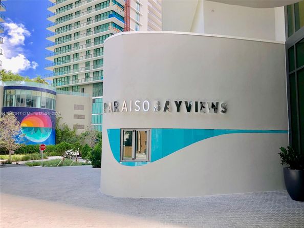 501 NE 31 1709, Miami FL 33137