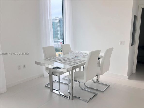 501 NE 31 1709, Miami FL 33137