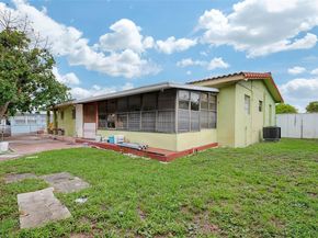 1150 W 69th Pl, Hialeah FL 33014