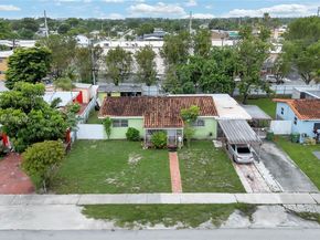 1150 W 69th Pl, Hialeah FL 33014