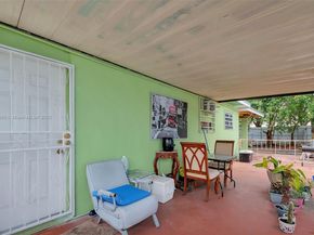 1150 W 69th Pl, Hialeah FL 33014