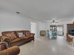 1150 W 69th Pl, Hialeah FL 33014