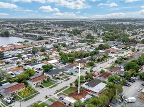 1150 W 69th Pl, Hialeah FL 33014