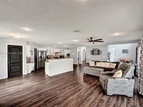 19387 NW 13th St, Pembroke Pines FL 33029
