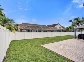 19387 NW 13th St, Pembroke Pines FL 33029