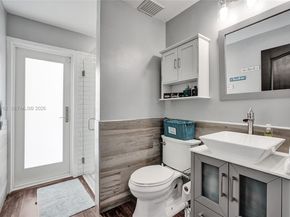 19387 NW 13th St, Pembroke Pines FL 33029