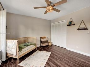 19387 NW 13th St, Pembroke Pines FL 33029