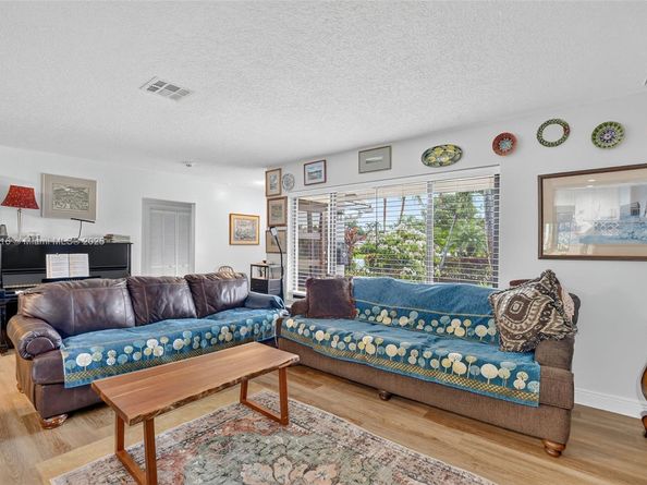 999 NW 16th Ter, Boca Raton FL 33486