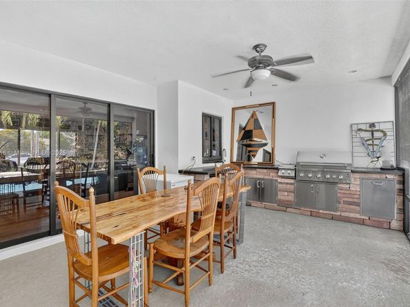 999 NW 16th Ter, Boca Raton FL 33486
