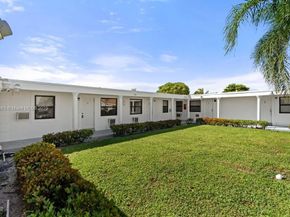320 NE 13th Ave, Boynton Beach FL 33435