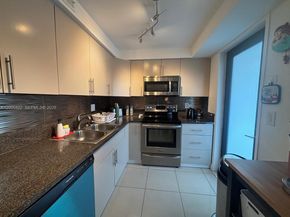 301 Golden Isles Dr 409, Hallandale Beach FL 33009