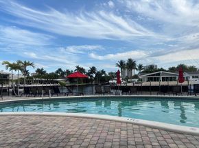 301 Golden Isles Dr 409, Hallandale Beach FL 33009