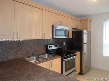 2276 SW 81st Ave