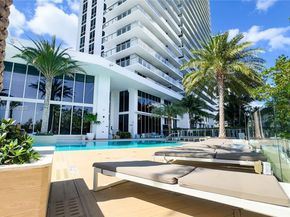 16385 Biscayne Blvd 707, North Miami Beach FL 33160