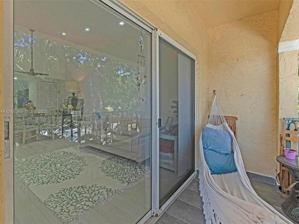 1105 Lake Shore Dr 202, Lake Park FL 33403