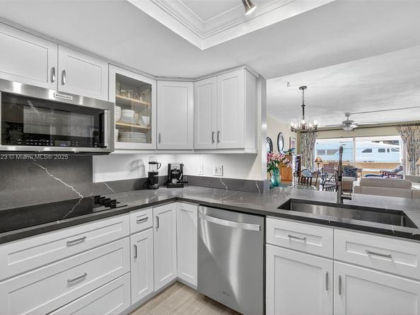 1700 SE 15th St 215, Fort Lauderdale FL 33316