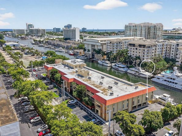 1700 SE 15th St 215, Fort Lauderdale FL 33316
