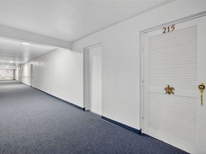 1700 SE 15th St 215, Fort Lauderdale FL 33316