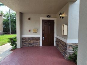 22731 SW 88th Pl 101, Cutler Bay FL 33190
