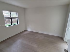 22731 SW 88th Pl 101, Cutler Bay FL 33190