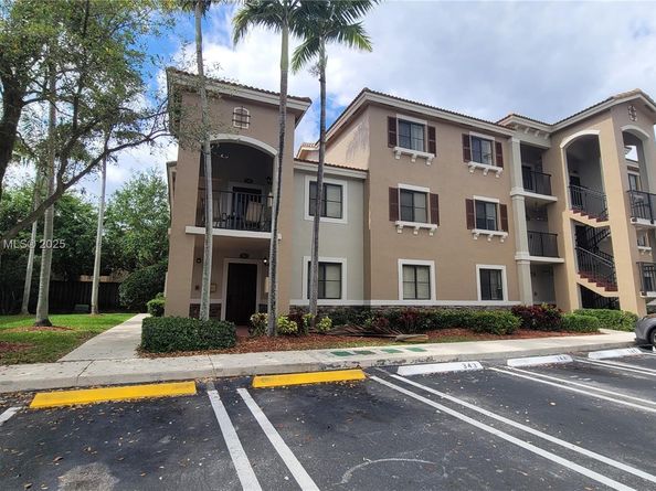 22731 SW 88th Pl 101, Cutler Bay FL 33190