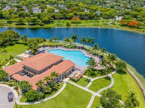 22731 SW 88th Pl 101, Cutler Bay FL 33190