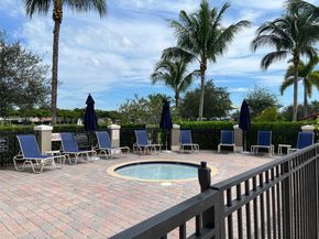22731 SW 88th Pl 101, Cutler Bay FL 33190