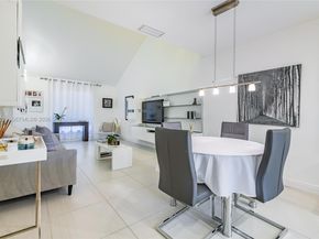 370 SE 2nd Ave G3, Deerfield Beach FL 33441