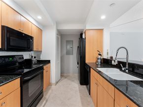 6917 Collins Ave 607, Miami Beach FL 33141