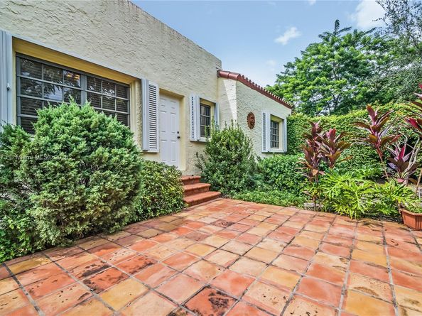 234 Alesio Ave, Coral Gables FL 33134