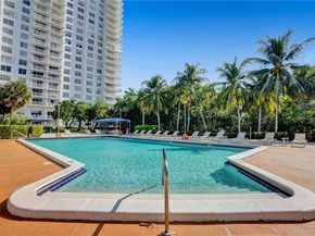 2851 NE 183rd St 2012E, Aventura FL 33160