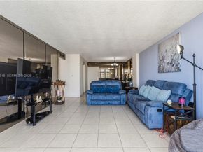 2851 NE 183rd St 2012E, Aventura FL 33160