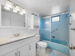 3551 NE 169th St 212, North Miami Beach FL 33160