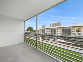 3551 NE 169th St 212, North Miami Beach FL 33160
