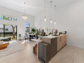 4440 NW 8th Ct, Plantation FL 33317