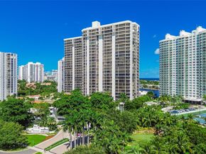 20281 E Country Club Dr 1412, Aventura FL 33180