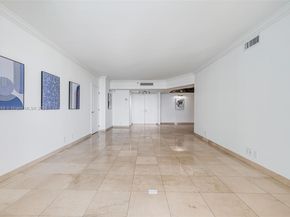 20281 E Country Club Dr 1412, Aventura FL 33180