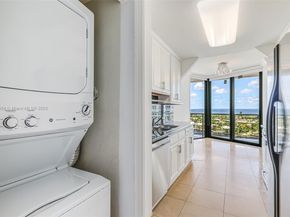 20281 E Country Club Dr 1412, Aventura FL 33180