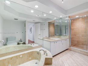 20281 E Country Club Dr 1412, Aventura FL 33180