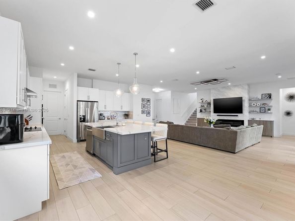 4406 SW 176th Ave, Miramar FL 33029