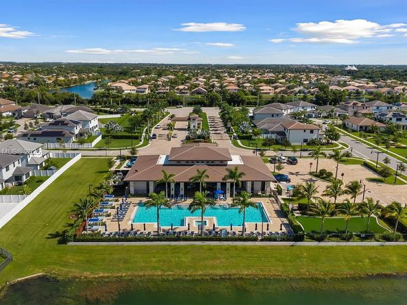 4406 SW 176th Ave, Miramar FL 33029