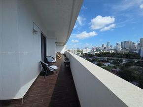 36 NW 6th Ave TS9, Miami FL 33128